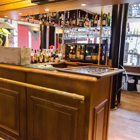 Le Vieux Beffroi Hotel