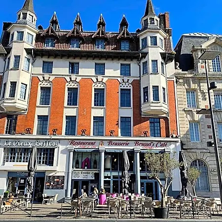 Hotel Le Vieux Beffroi 2*