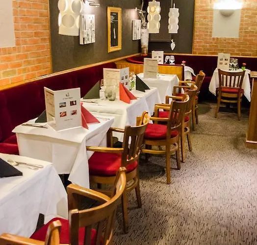 Le Vieux Beffroi Hotel